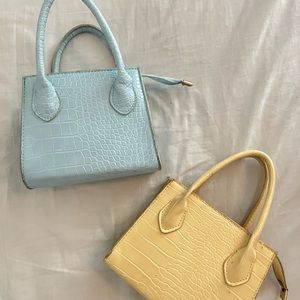 MINI LEATHER PURSES